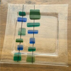 Art Glass serving plate. 11.25”